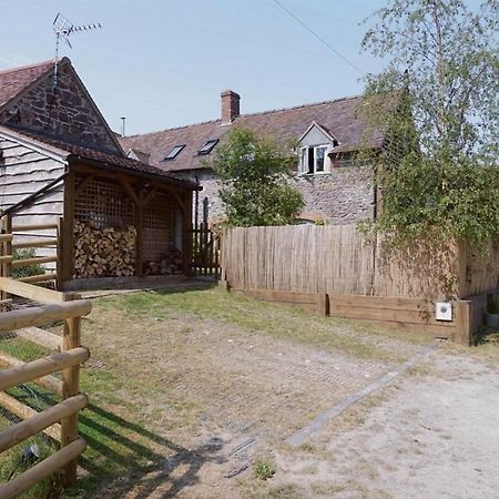 Villa Nest Holiday Hideaway Wren Barn AMAZING Location Church Stretton Exterior foto